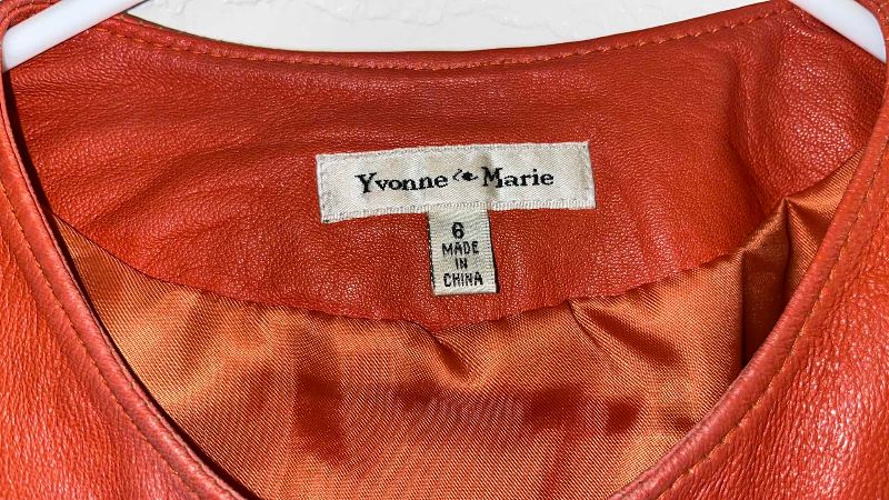 Photo 1 of YVONNE MARIE LEATHER JACKET SIZE 6