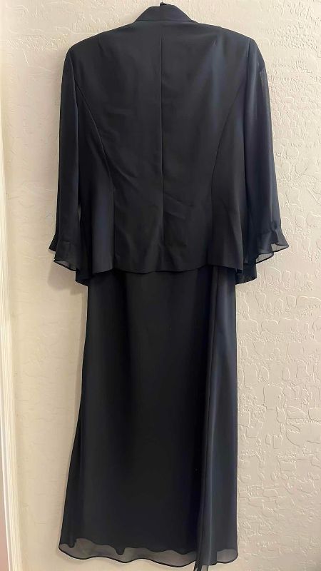 Photo 1 of PLAZA SOUTH EMBROIDERED PARTY DRESS SIZE 10