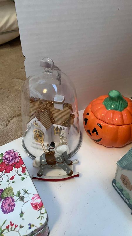 Photo 1 of CHRISTMAS AND HOME DECOR
