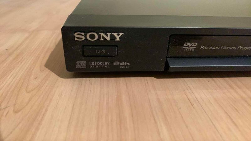 Photo 1 of SONY CD/DVD PLAYER MODEL DVP-NS77H