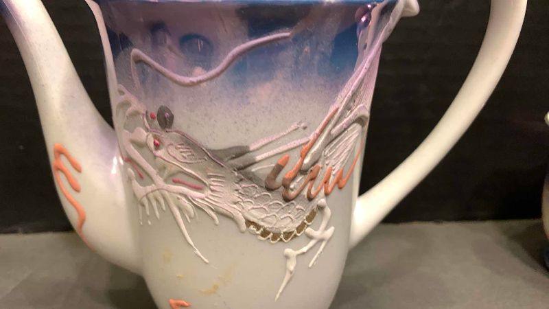 Photo 1 of VINTAGE JAPANESE DRAGON WARE MORIAGE LUSTER DEMITASSE 15 PIECES