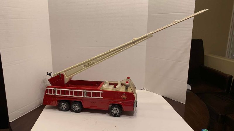 Photo 1 of VINTAGE 1970’S TONKA AERIAL LADDER FIRE TRUCK FULLY FUNCTIONAL LADDER EXTENDS AND RISES