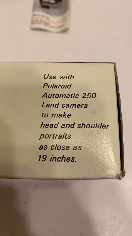 Photo 1 of VINTAGE POLAROID PORTRAIT KIT #581A