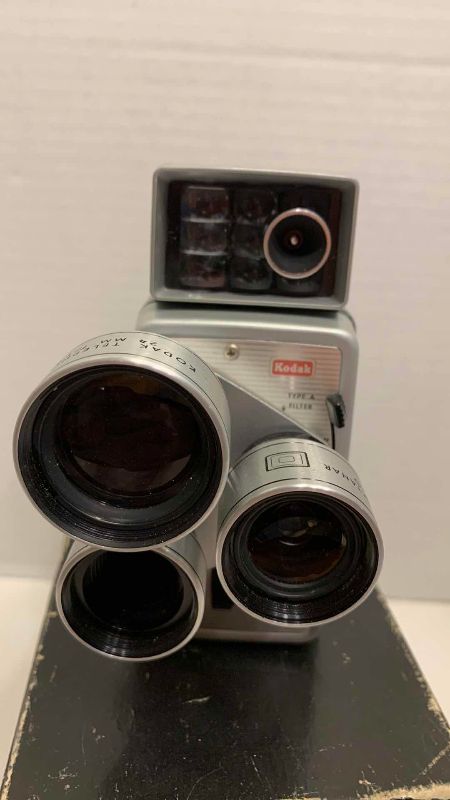Photo 1 of VINTAGE KODAK CINE SCOPEMETER CAMERA TURRENT F/19