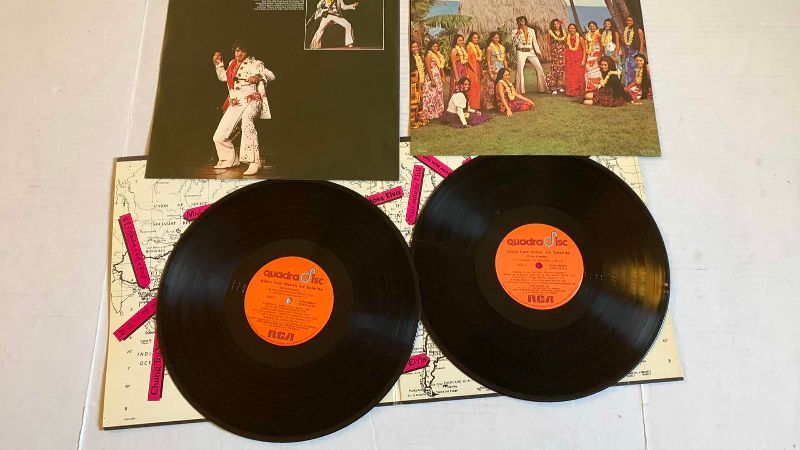 Photo 1 of VINTAGE ELVIS ALOHA FROM HAWAII VIA SATELLITE RECORD ALBUM QUADRA DISC VERSION