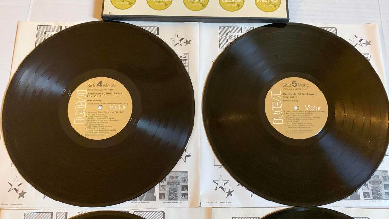 Photo 1 of VINTAGE ELVIS WORLDWIDE 50 GOLD AWARD HITS VOL. 1   4-ALBUM SET
