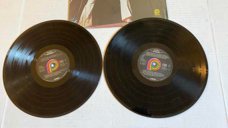 Photo 1 of VINTAGE ELVIS DOUBLE DYNAMITE RECORD ALBUM