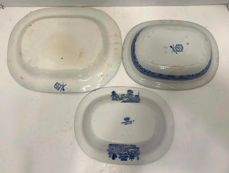 Photo 1 of BLUE WILLOW WEDGWOOD CHINOISERIE ASIAN INSPIRED PLATTERS
