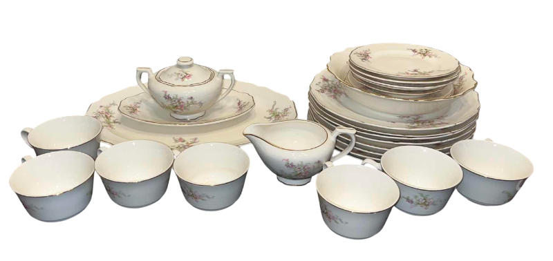 Photo 1 of 27-VINTAGE HALLMARK CANONSBURG TEA SET AND PLATES