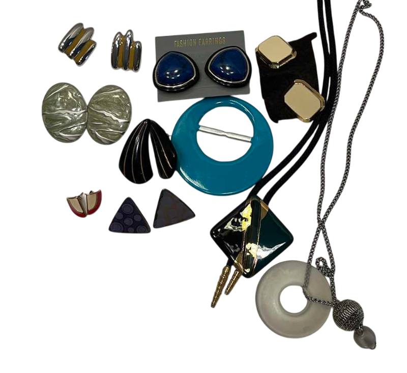 Photo 1 of FASHION STATEMENT JEWELRY