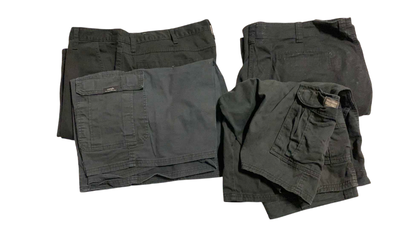 Photo 1 of 4-PAIRS OF WRANGLER ORIGINALS CARGO SHORTS SIZE 40