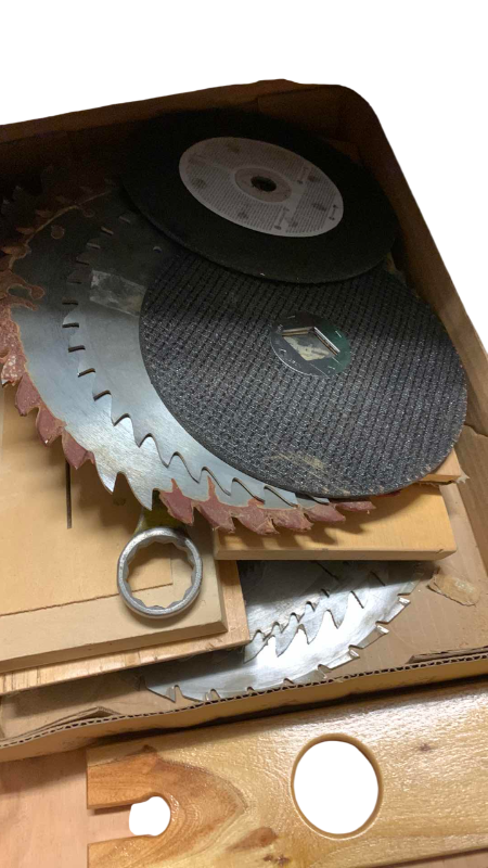 Photo 1 of RADIAL SAWBLADES