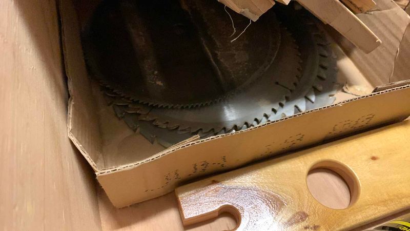 Photo 1 of RADIAL SAWBLADES