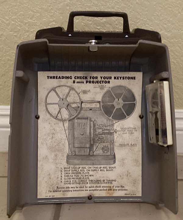 Photo 1 of VINTAGE KEYSTONE 8MM FILM PROJECTOR MODEL K-100