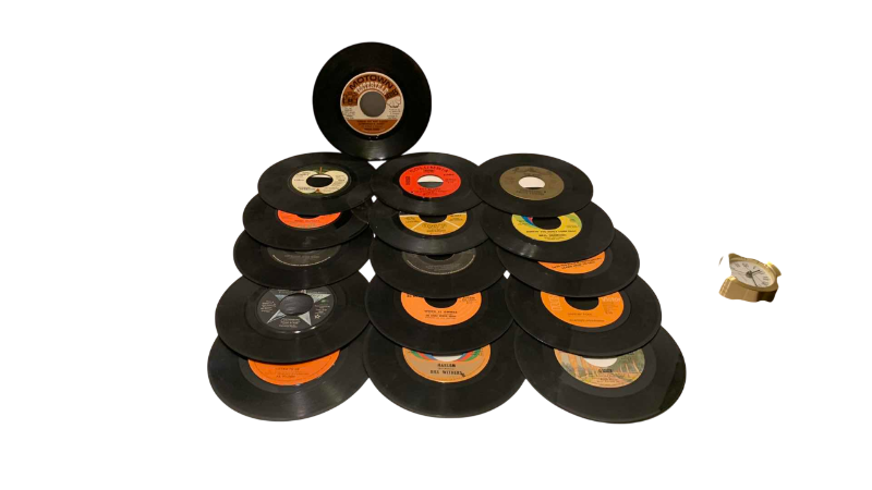 Photo 1 of VINTAGE 45 RECORDS