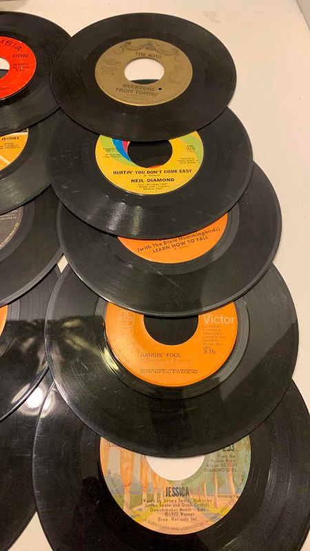 Photo 1 of VINTAGE 45 RECORDS