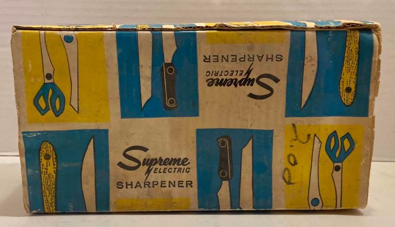 Photo 1 of VINTAGE SUPREME ELECTRIC KNIFE AND SCISSOR SHARPENER