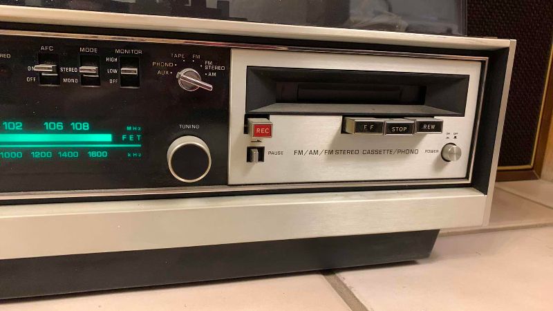 Photo 1 of VINTAGE PANASONIC AM/FM, CASSETTE RECORD PLAYER