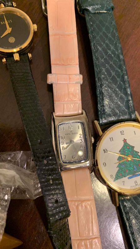Photo 1 of WATCHES AND PENS ANNE KLEIN