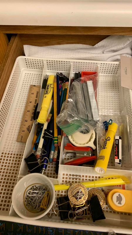 Photo 1 of CONTENTS OF DRAWER