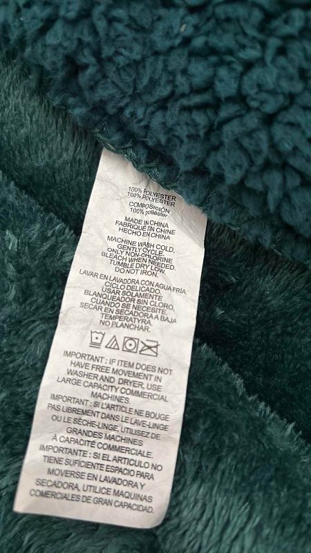 Photo 1 of PENDLETON FLEECE BLANKET KING SIZE