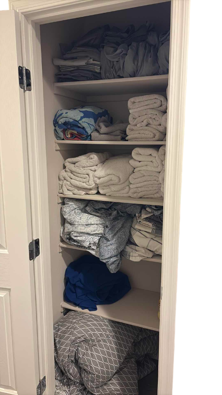 Photo 1 of CONTENTS OF LINEN CLOSET