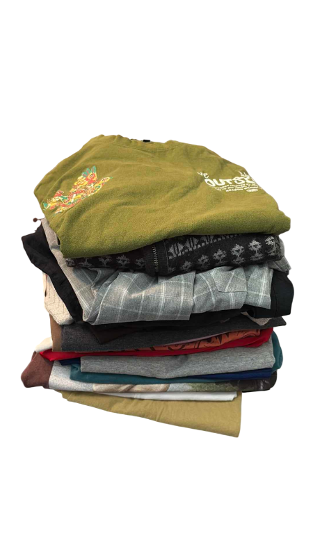 Photo 1 of MENS T SHIRTS L