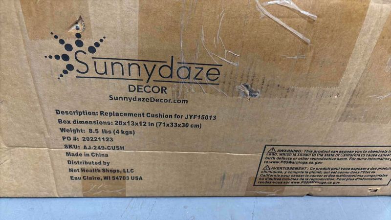 Photo 1 of SUNNYDAYZE DECOR REPLACEMENT CUSHION FOR JYF15013