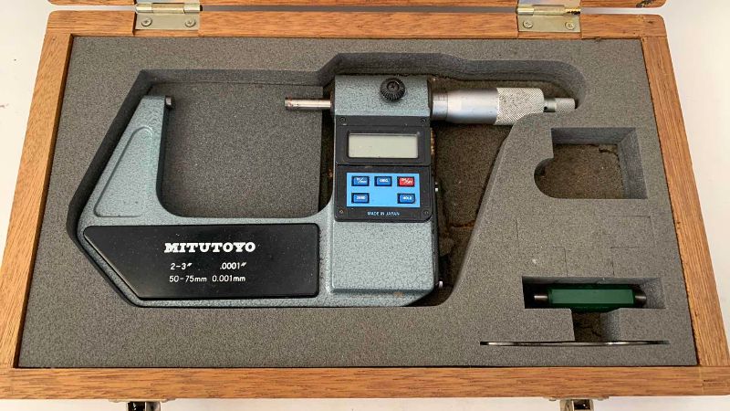 Photo 1 of MITUTOYO DIGIMATIC POINT MICROMETER