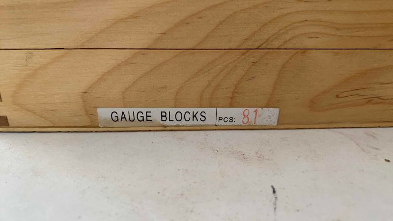 Photo 1 of PCS/SET METRIC GAGE BLOCK SET