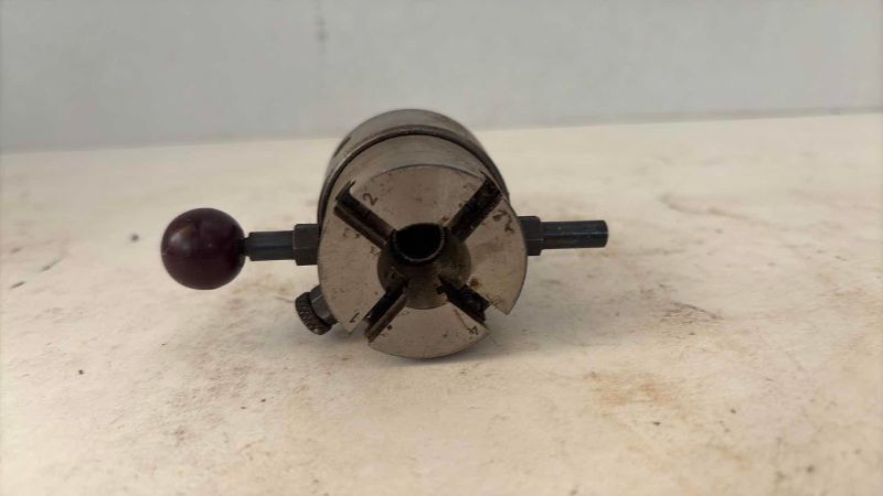 Photo 1 of $200 RUBOMETRIC 5/16 DIE HEAD