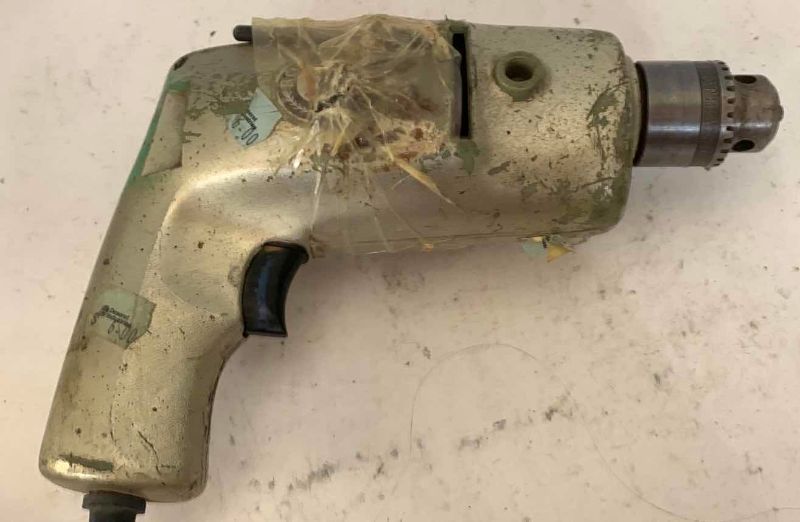 Photo 1 of VINTAGE ROCKWELL ELECTRIC DRILL MODEL 73 3/8"