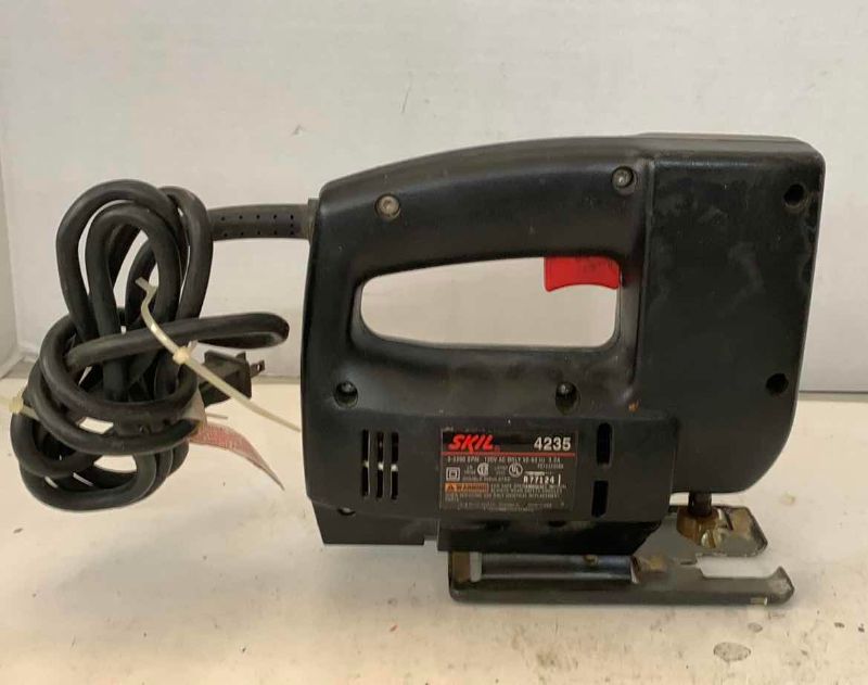 Photo 1 of SKIL JIGSAW MODEL # 4235