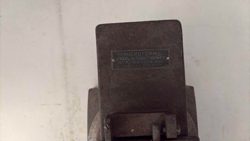 Photo 1 of VINTAGE MICROFORM W.F. MEYERS COMPANY RADIFORM WHEEL AND TOOL DRESSER GRINDER