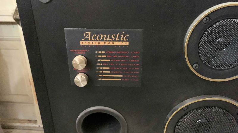 Photo 1 of 2 ACOUSTIC STUDIO MONITERS 27”
