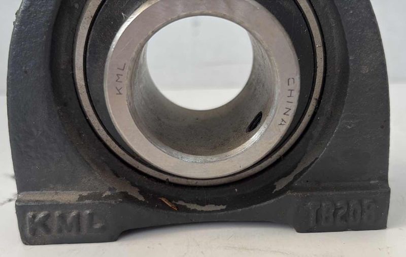 Photo 1 of KML PILLOW BLOCK BEARING
