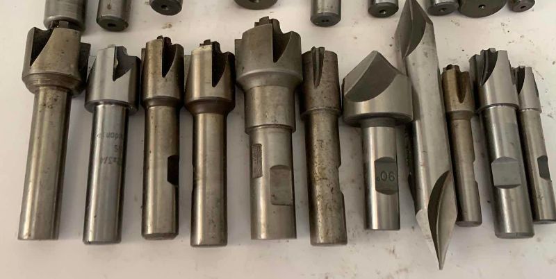 Photo 1 of DRILL BITS VARIOUS SIZES AND TYPES 20 PC