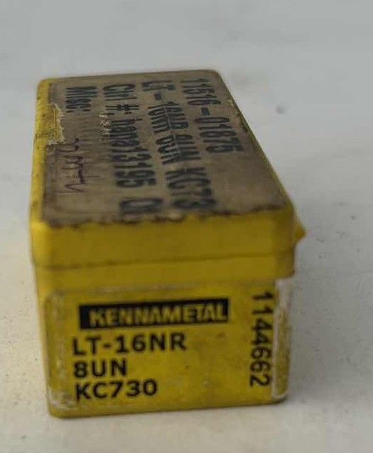 Photo 1 of KENNANETAL LT-16NR CARBIDE THREAD MILLING INSERTS