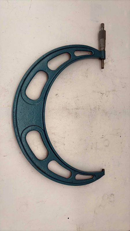 Photo 1 of FOWLER OUTSIDE MICROMETER 10-11”