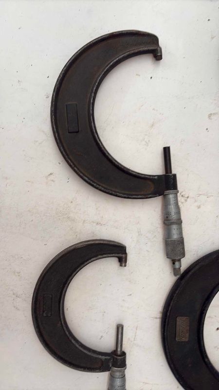 Photo 1 of 4 OUTSIDE MICROMETERS