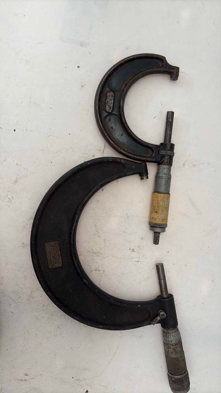 Photo 1 of 4 OUTSIDE MICROMETERS