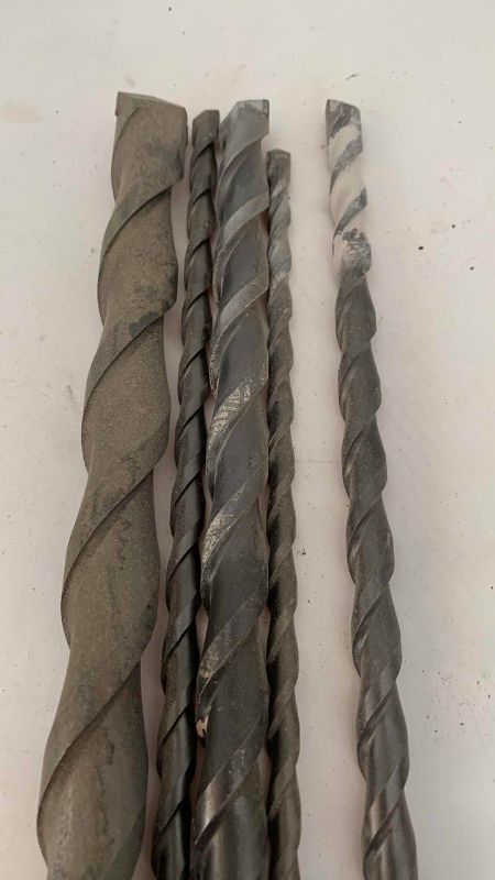 Photo 1 of 5 EXTRA LONG DRILL BITS