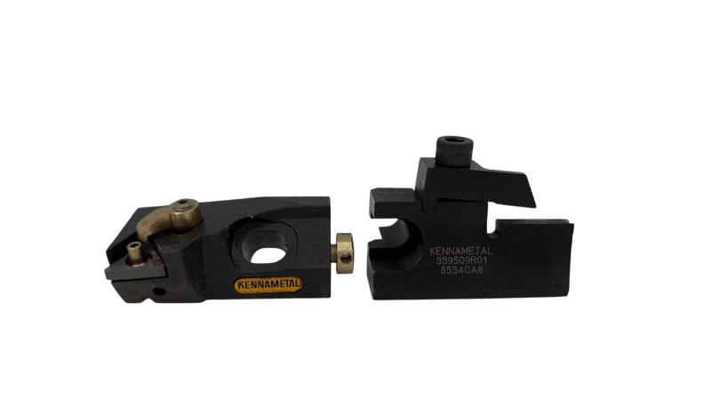 Photo 1 of 2 KENNMETAL TURNING TOOL HOLDERS