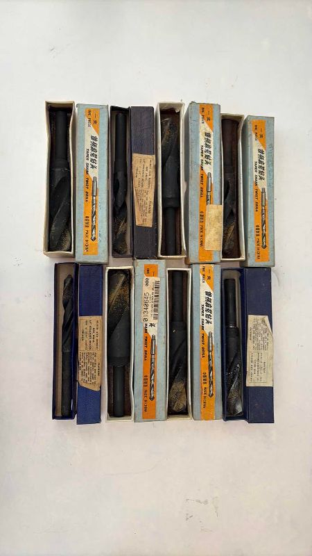 Photo 1 of 8 SHANK TWIST DRILL BITS