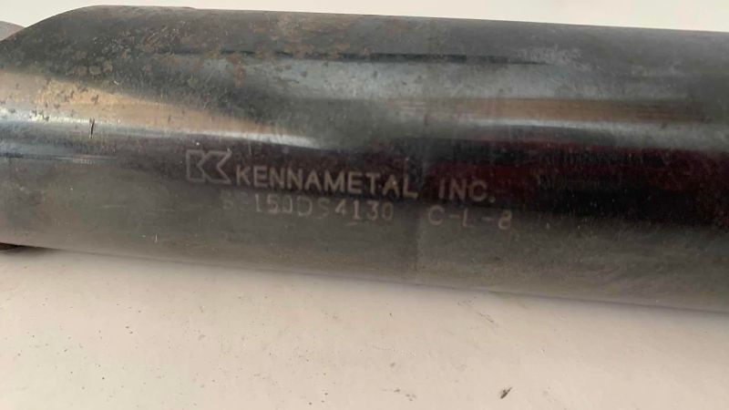 Photo 1 of KENNAMETAL ADJUSTABLE TWIN BORING TOOL