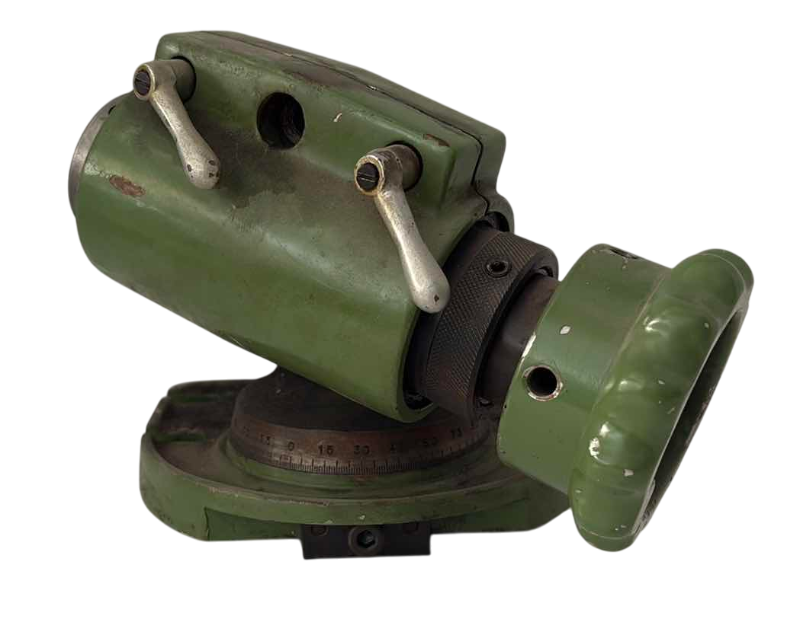 Photo 1 of DIVIDING HEAD