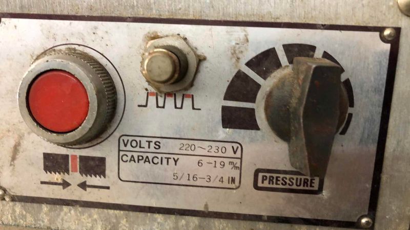 Photo 1 of BAND SAW BLADE WELDER