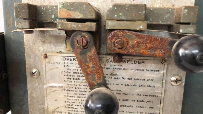 Photo 1 of BAND SAW BLADE WELDER