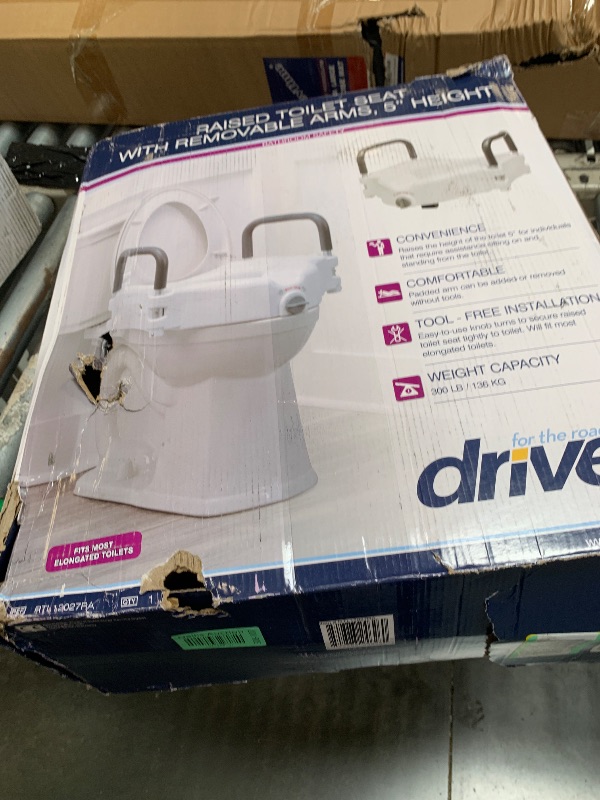 Photo 1 of 2-in-1 Locking Raised Toilet Seat with Tool-free Removable Arms