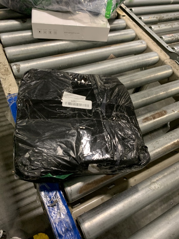 Photo 1 of SEUNMUK 60 Pieces 5 x 5 x 4 Inch Clear Cake Boxes with Handles & Cake Boards, Transparent Bakery Boxes, Plastic Cake Packaging Boxes for Birthday, Wedding